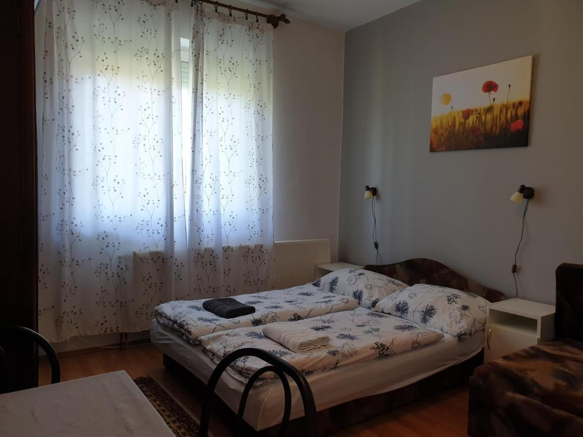 Fertodi Kuria Vendeghaz 호텔 외부 사진